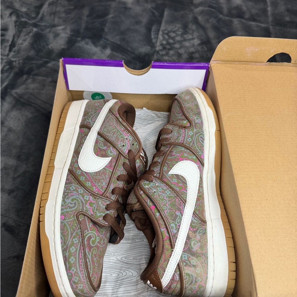Nike SB Brown Paisley Sneakers - Picture 8 of 9